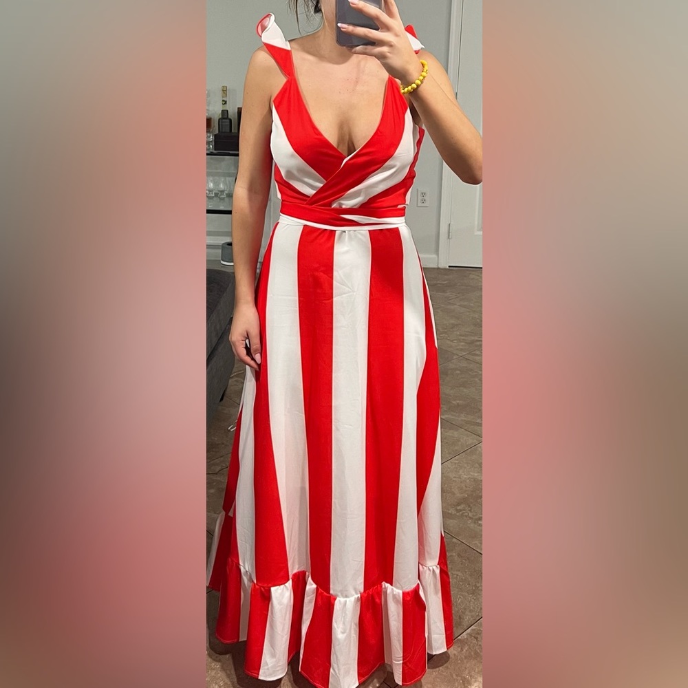 Red and white stripes red. Size M